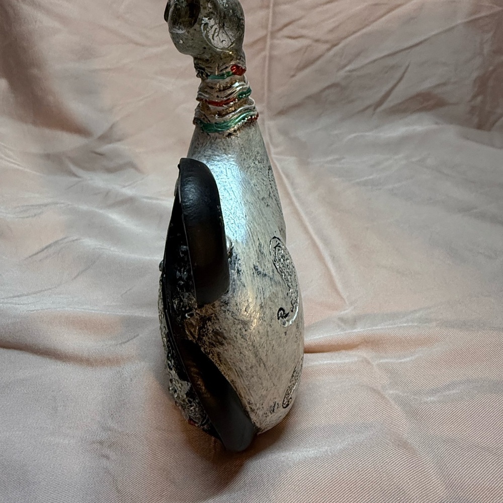 Artistic Silver and Black Cat Sculpture - Source Unknown - Picture 2 of 3